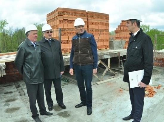 В Чебоксарах девятиэтажку на Богданке достроят в августе 